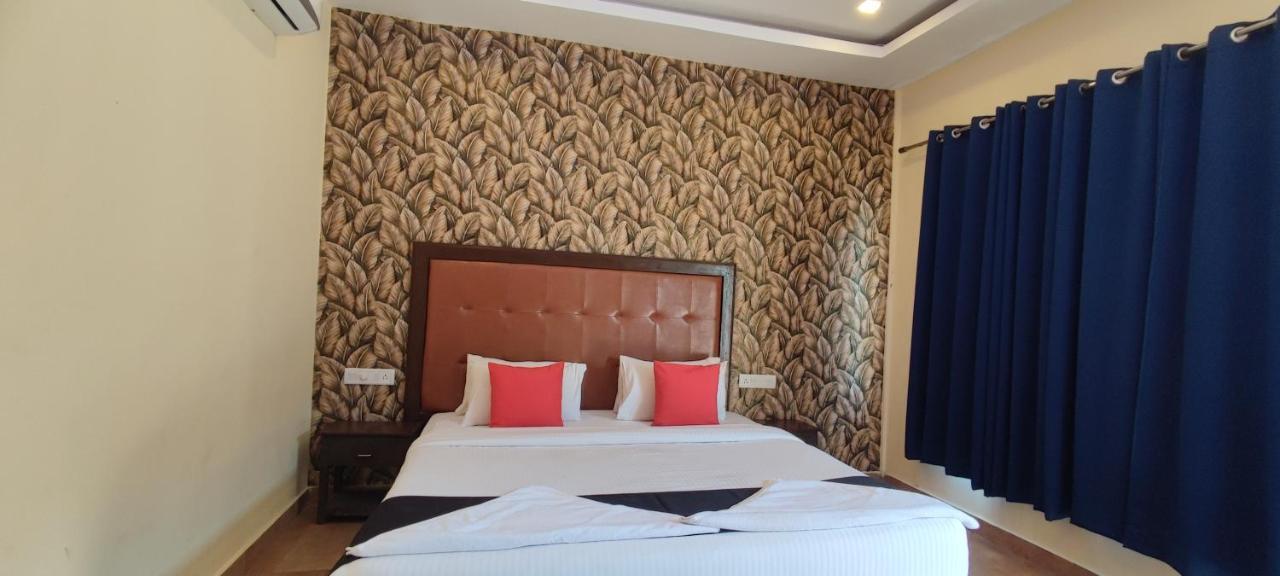 Royal Tulip Beach Cottages Arambol Exteriér fotografie